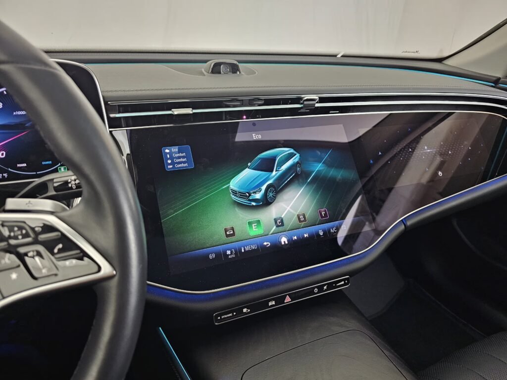 صورة السيارة