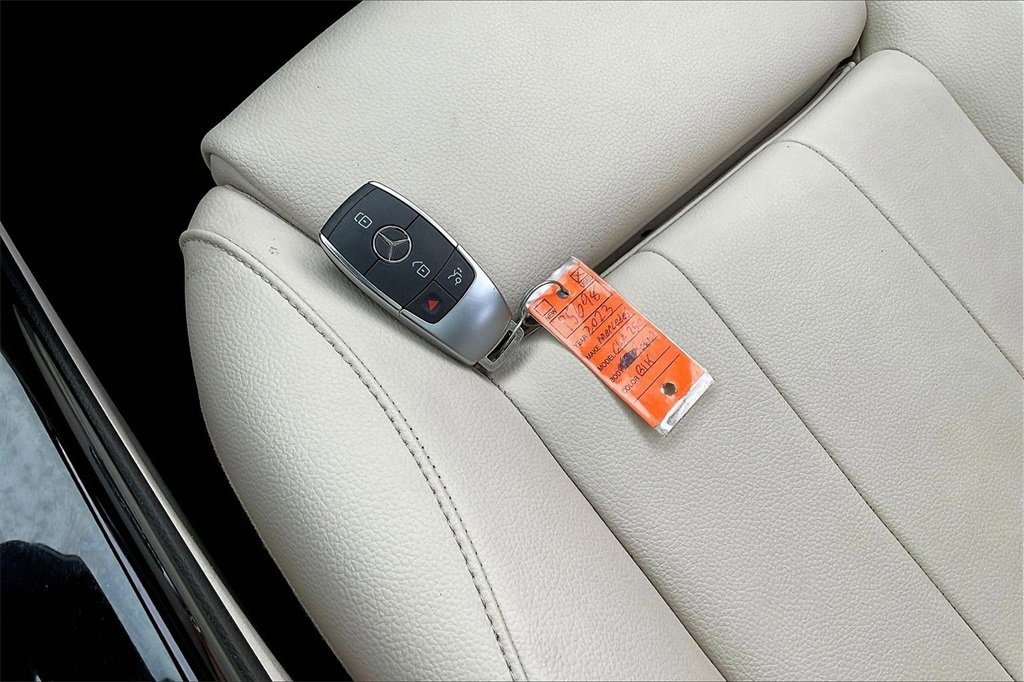 صورة السيارة