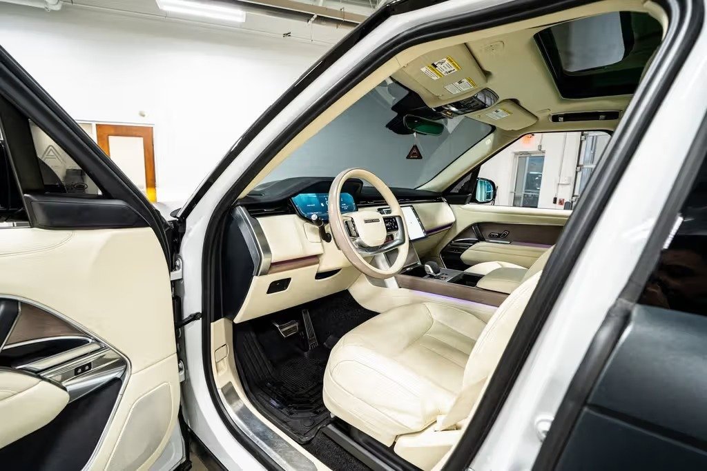 صورة السيارة