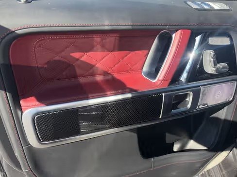 صورة السيارة