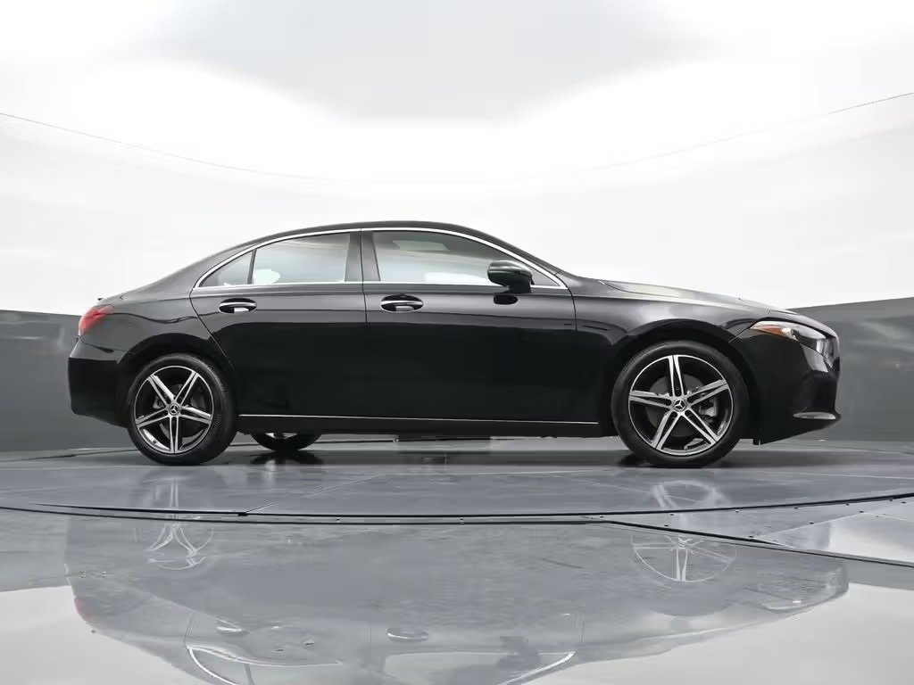 صورة السيارة