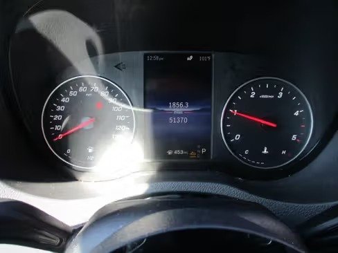 صورة السيارة