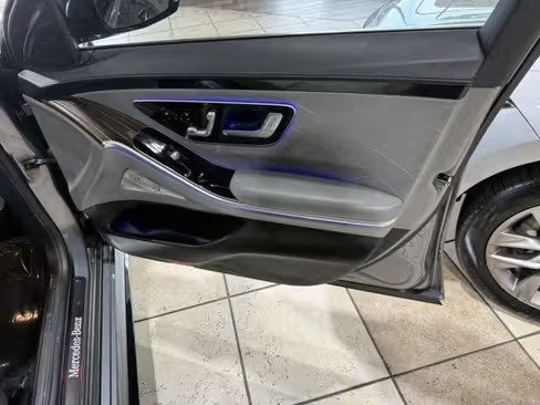 صورة السيارة