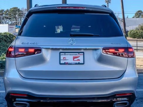 صورة السيارة