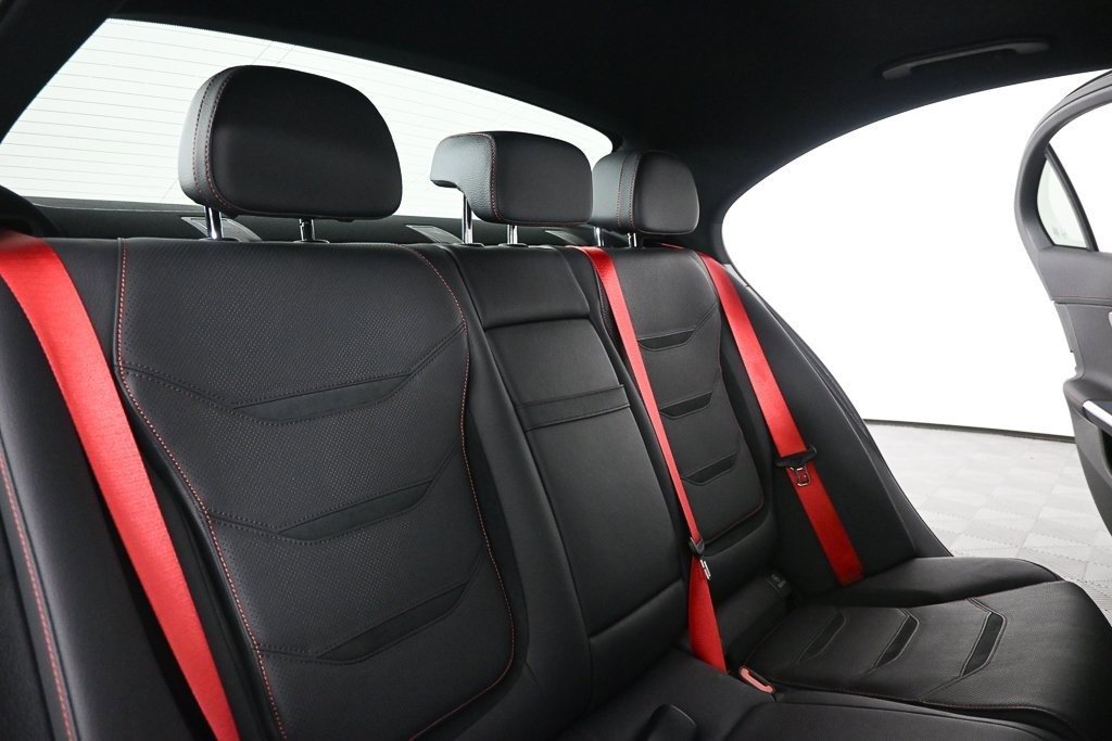 صورة السيارة