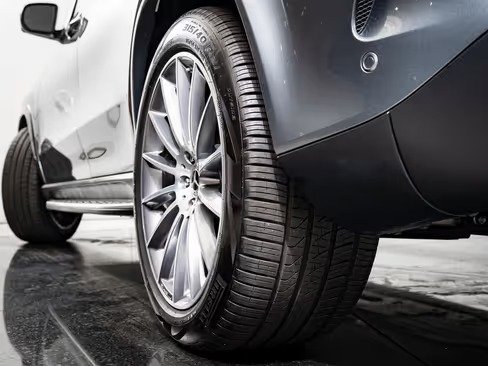 صورة السيارة