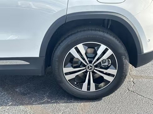 صورة السيارة