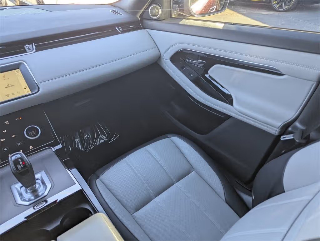 صورة السيارة