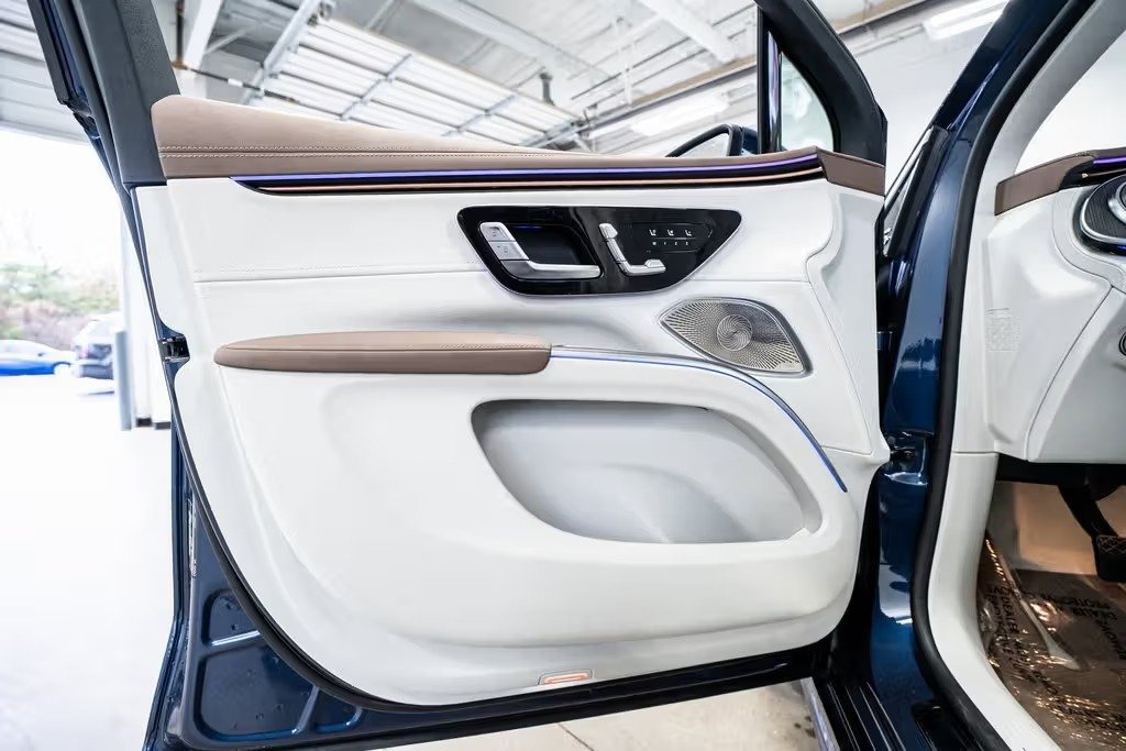 صورة السيارة