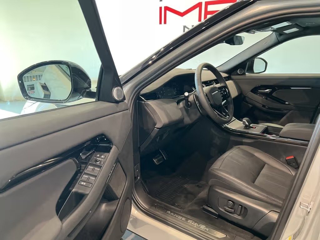 صورة السيارة