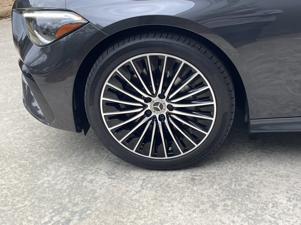 صورة السيارة