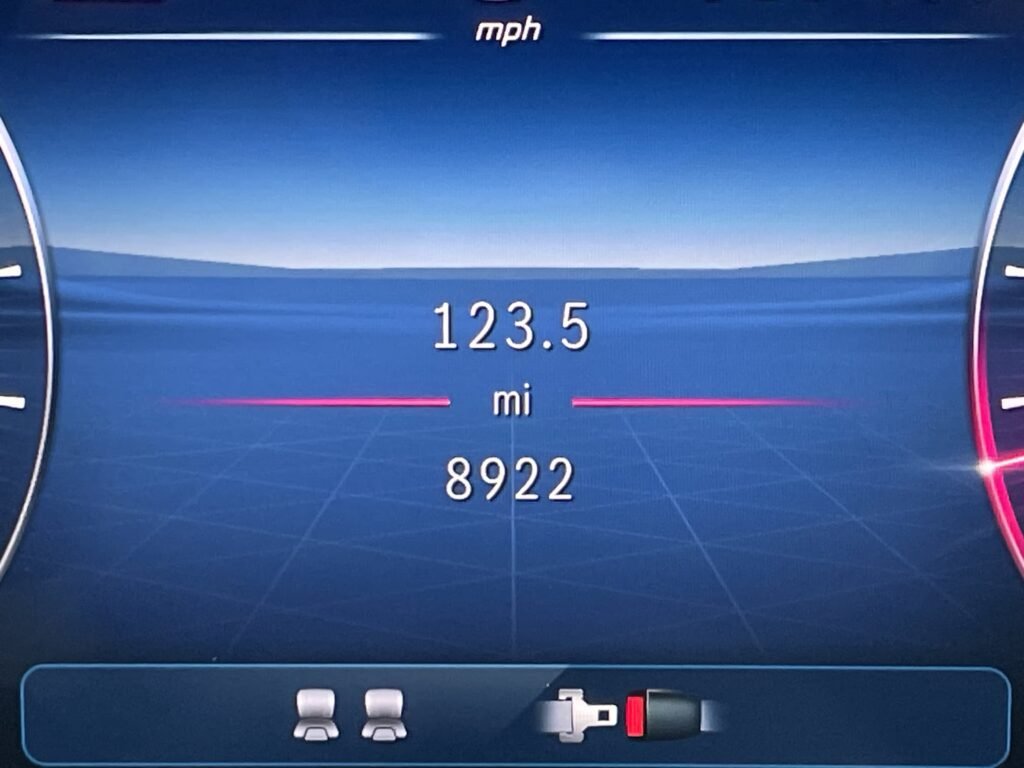 صورة السيارة