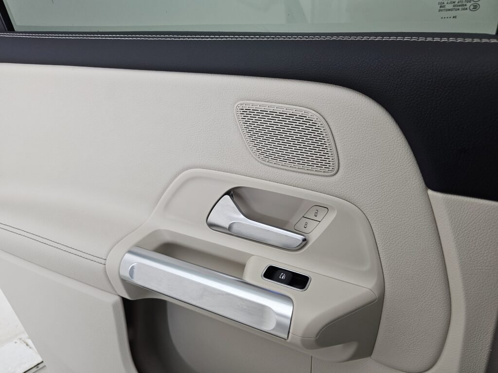 صورة السيارة