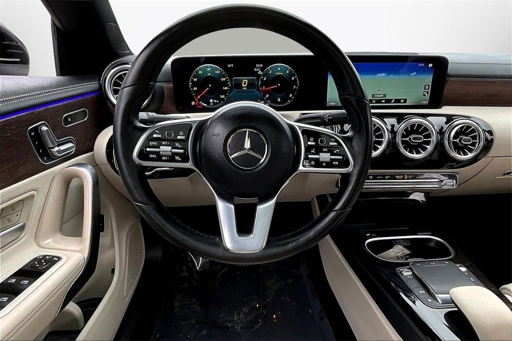 صورة السيارة