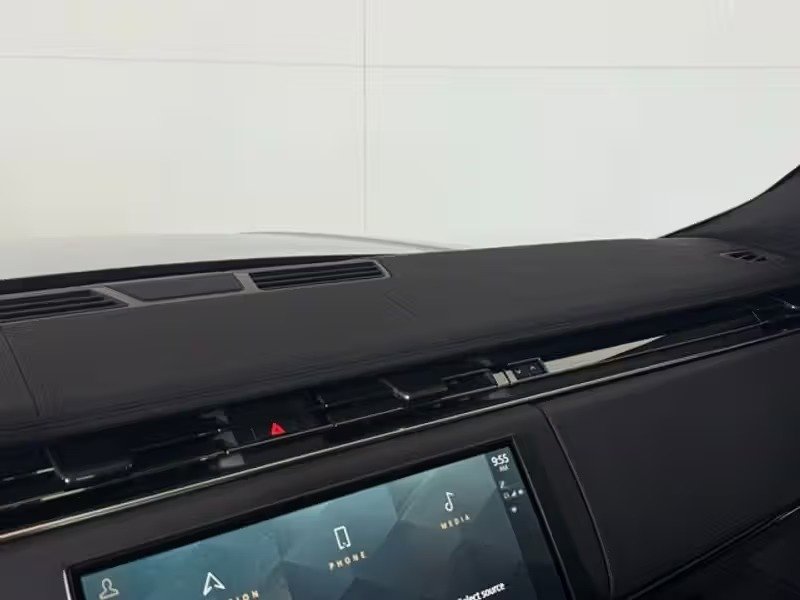 صورة السيارة