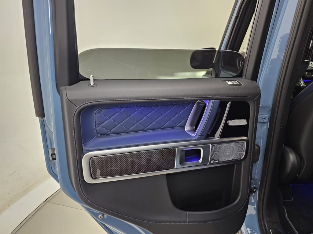 صورة السيارة