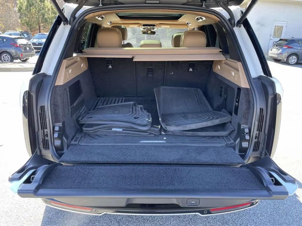 صورة السيارة