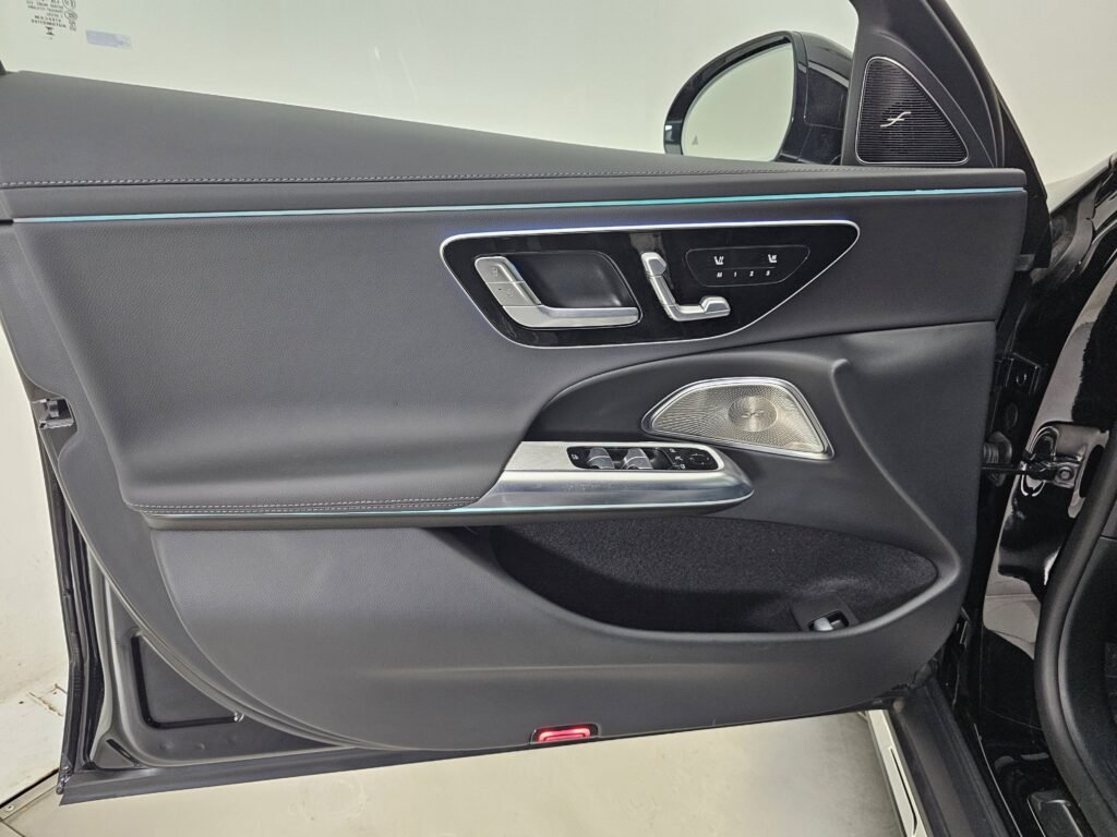 صورة السيارة