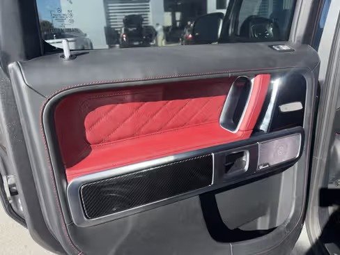 صورة السيارة