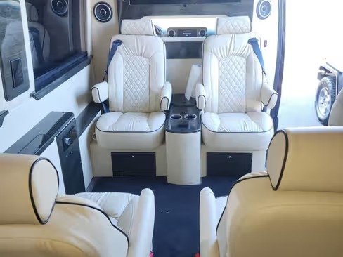 صورة السيارة