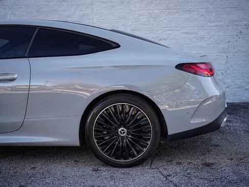 صورة السيارة