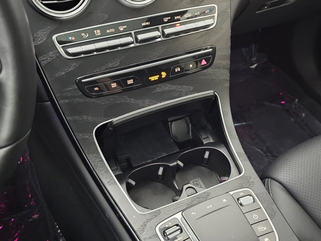 صورة السيارة