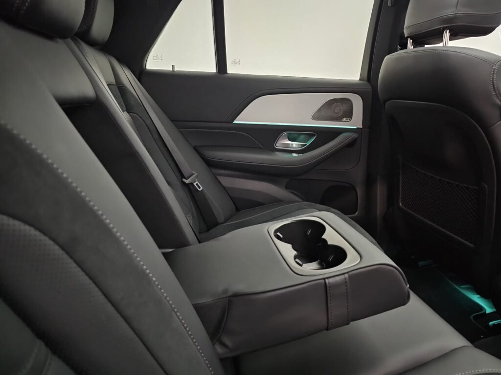 صورة السيارة