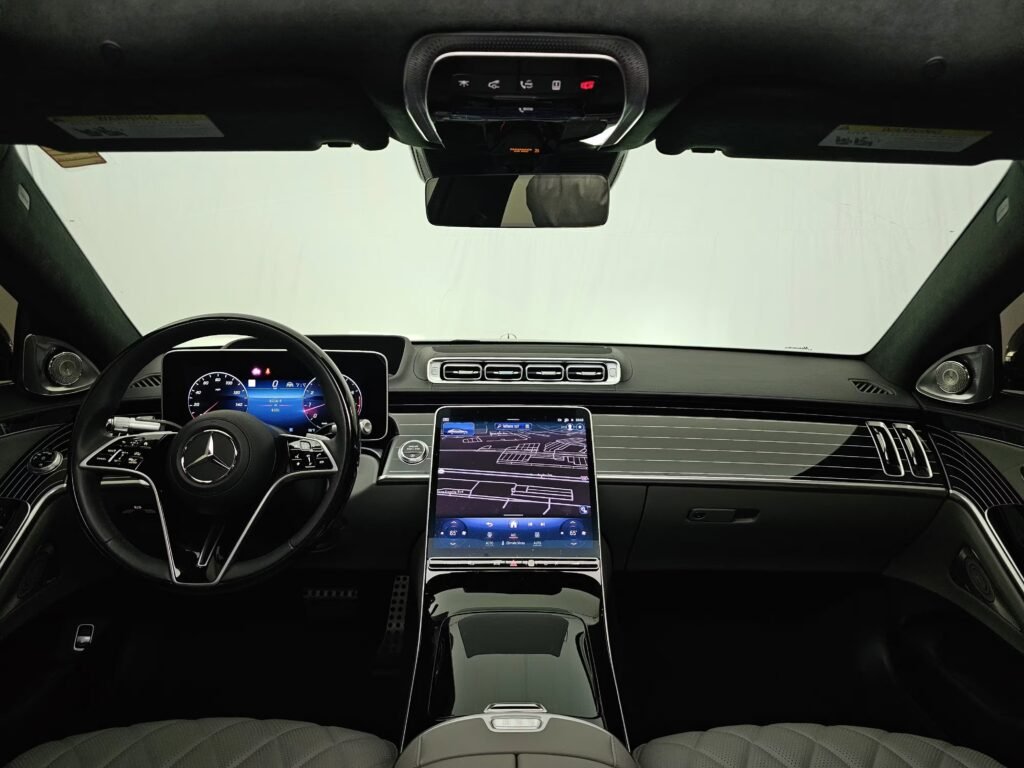 صورة السيارة