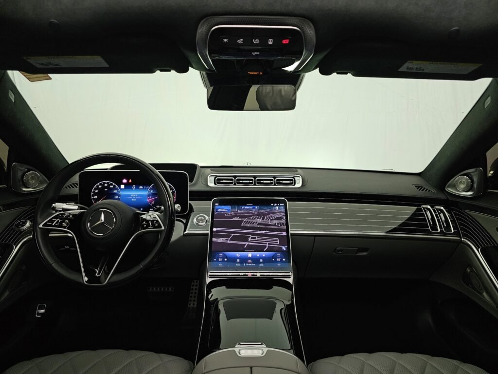 صورة السيارة