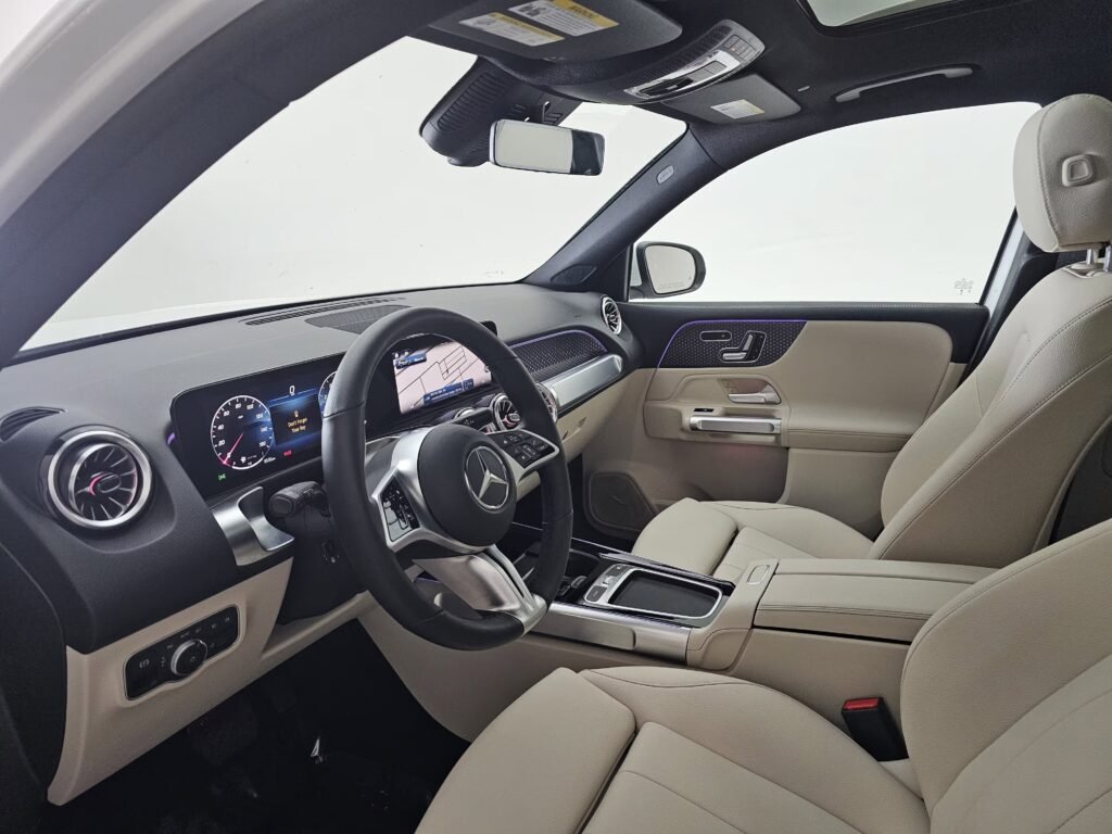 صورة السيارة