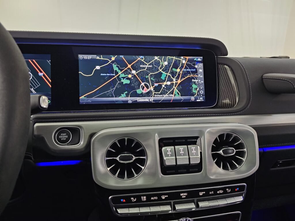 صورة السيارة