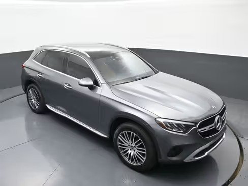 صورة السيارة