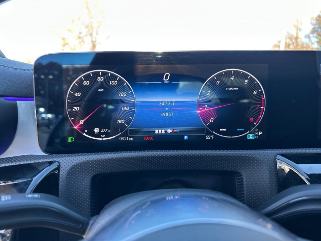 صورة السيارة