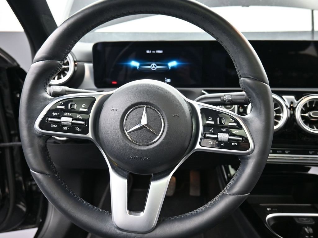 صورة السيارة