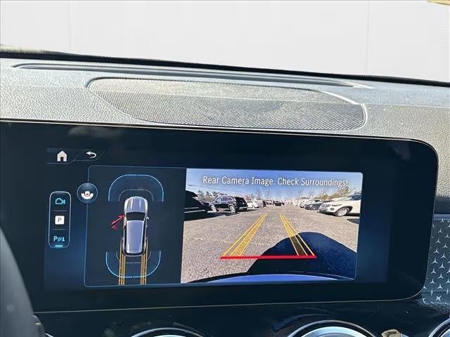 صورة السيارة