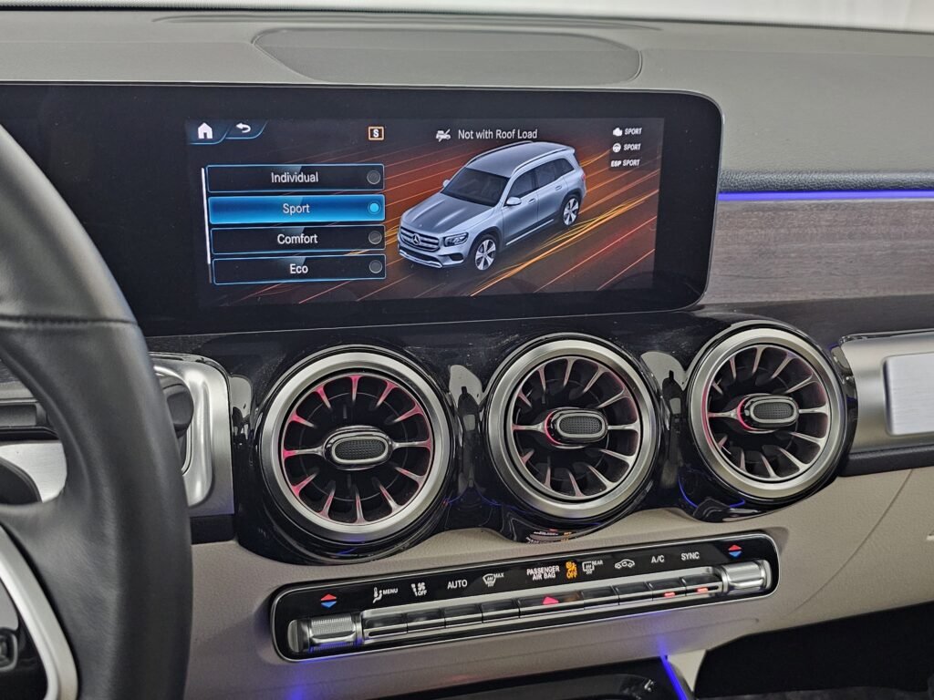 صورة السيارة