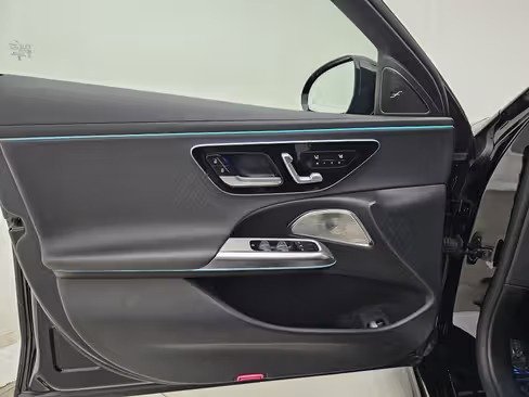 صورة السيارة