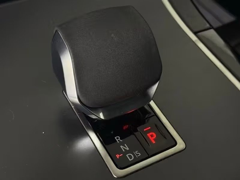 صورة السيارة