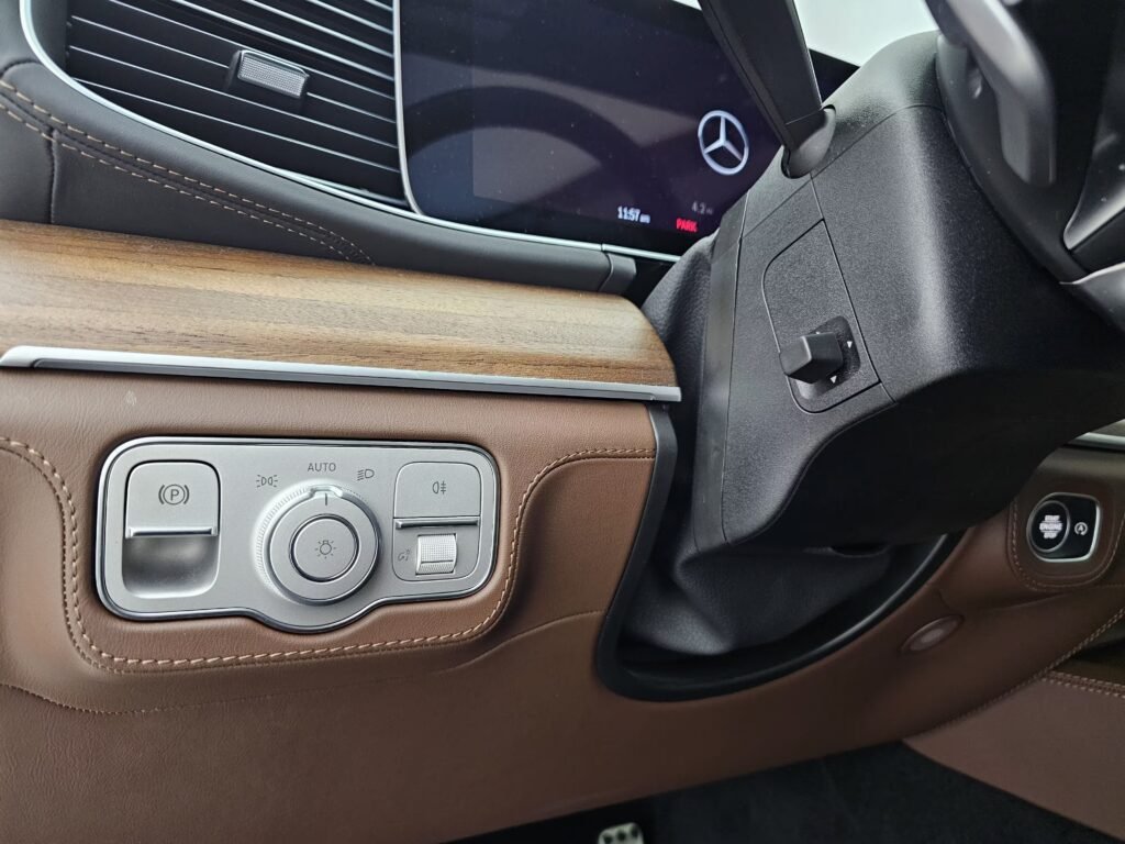 صورة السيارة