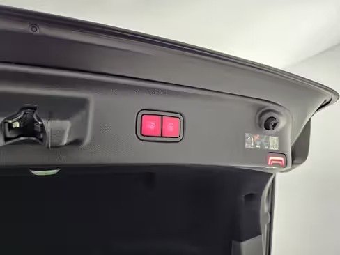 صورة السيارة