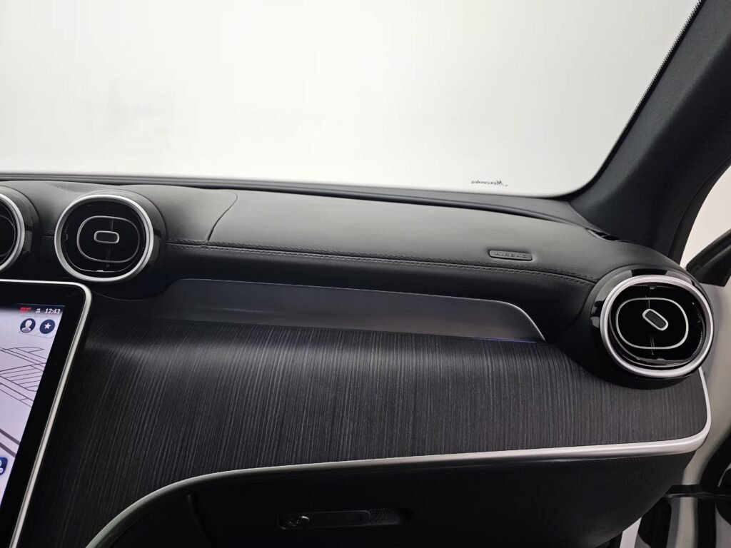 صورة السيارة