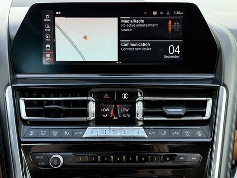 صورة السيارة