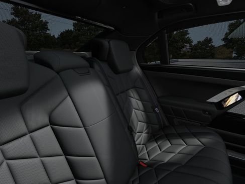 صورة السيارة