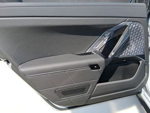 صورة السيارة