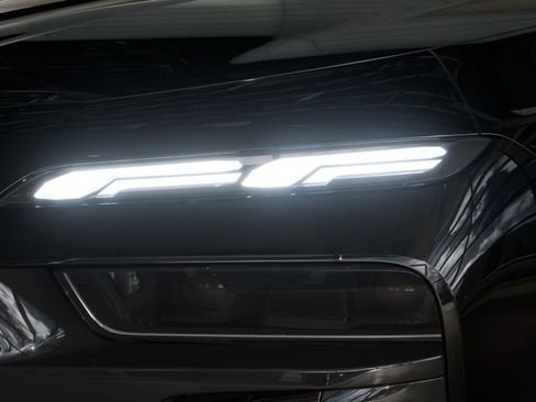 صورة السيارة