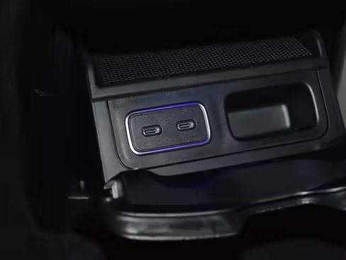 صورة السيارة