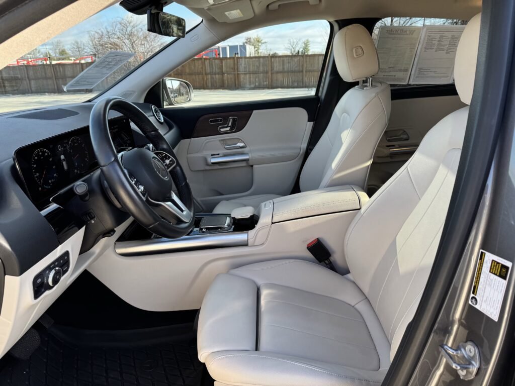 صورة السيارة