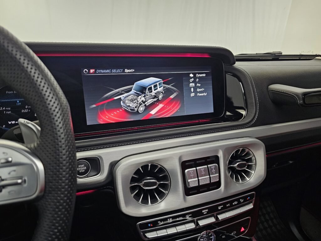 صورة السيارة