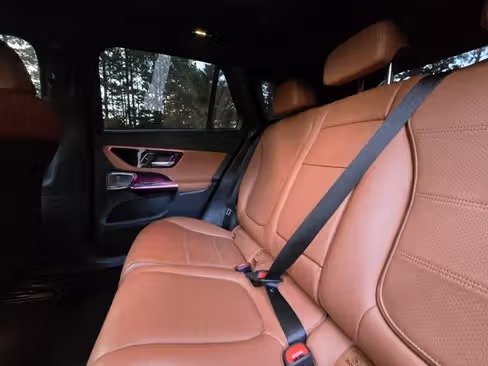 صورة السيارة