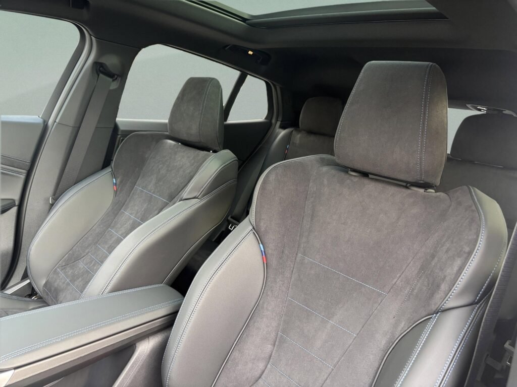 صورة السيارة